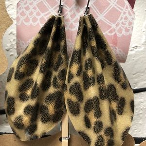 Custom leather earrings. Leopard print